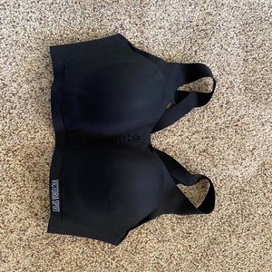 Victoria’s Secret Sports Bra 34DD